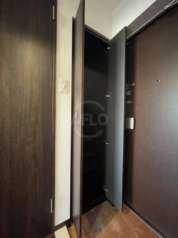 収納　プレジオ難波EURO（プレジオ難波ユーロ）シューズボックス