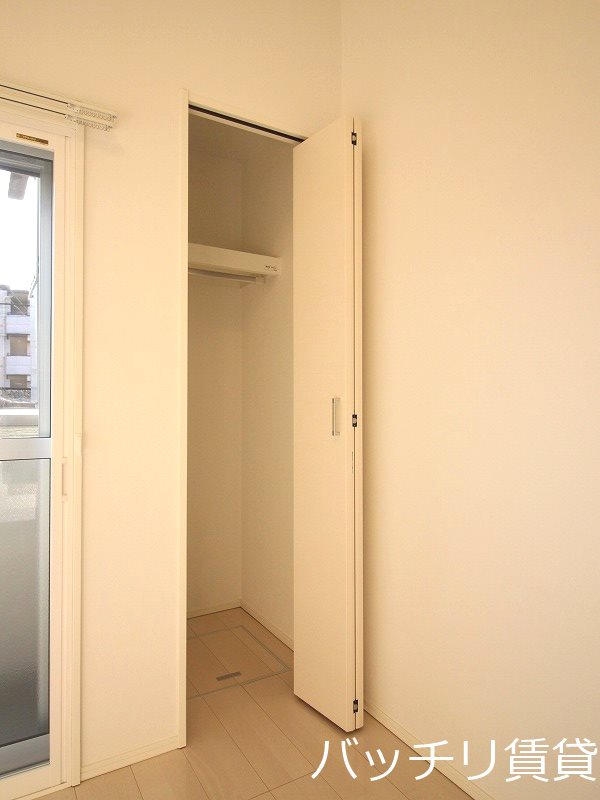 収納　同型タイプの為、現状を優先致します。