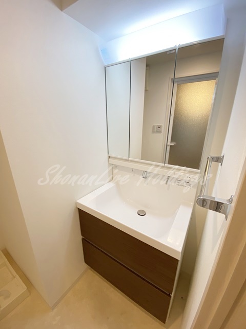 洗面設備　清潔感のあるトイレです