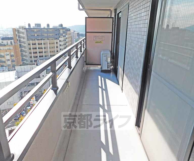 バルコニー　ベランダも広々しております。