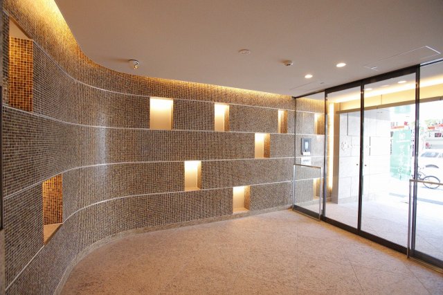 エントランス　エントランス