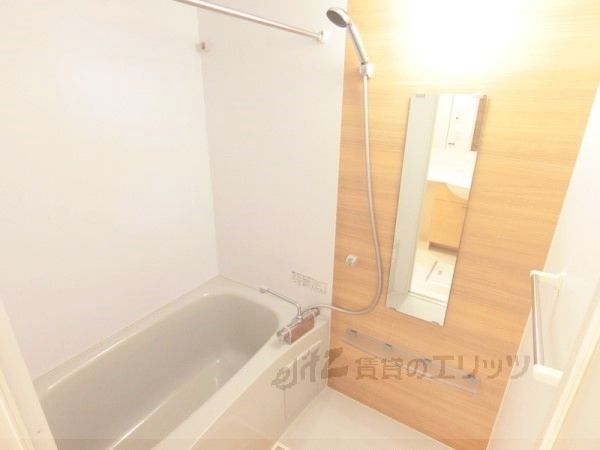 バス・シャワールーム　風呂