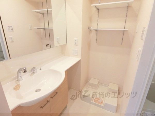 洗面設備　洗面所