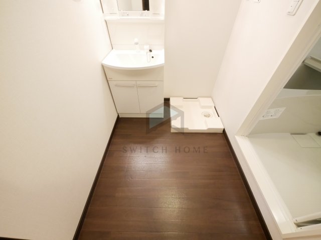 洗面設備　使いやすい洗面所です