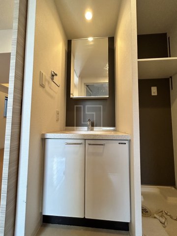 洗面設備　グランツ西大橋　独立洗面化粧台