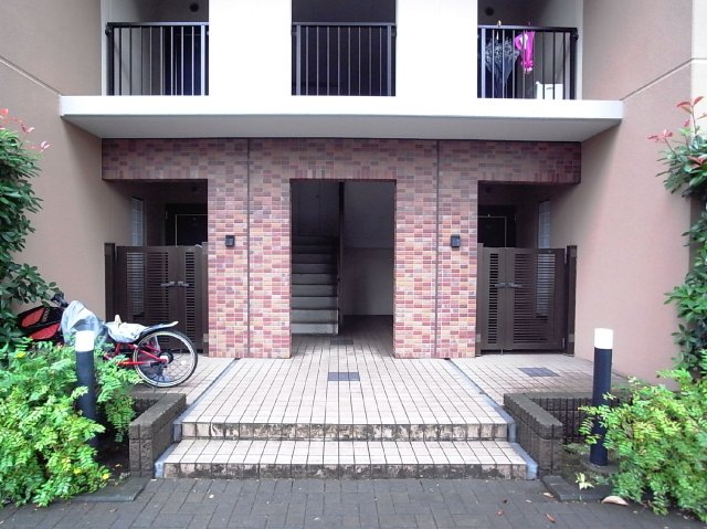 エントランス　入口部分