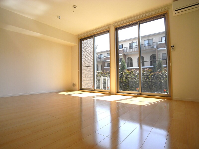 居室・リビング　居間です