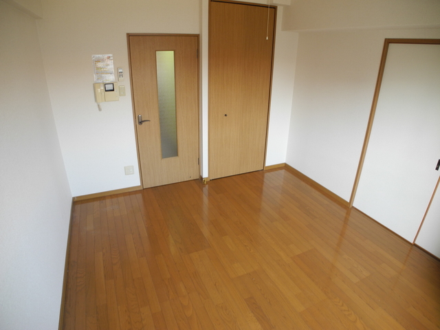 居室・リビング　※室内画像は別部屋のもの