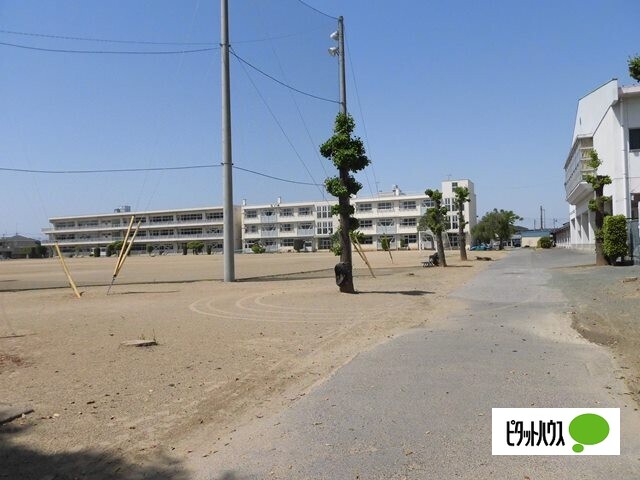 高校・高専　群馬県立館林女子高校（高校・高専）まで1819m