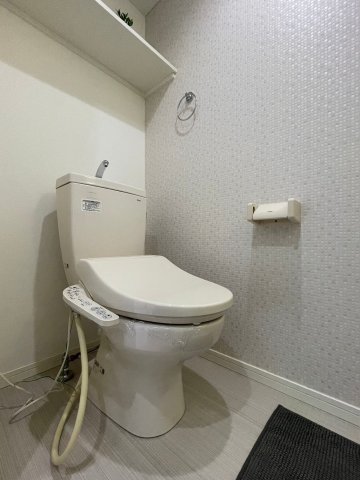 トイレ　別号室イメージの為、現状を優先致します。