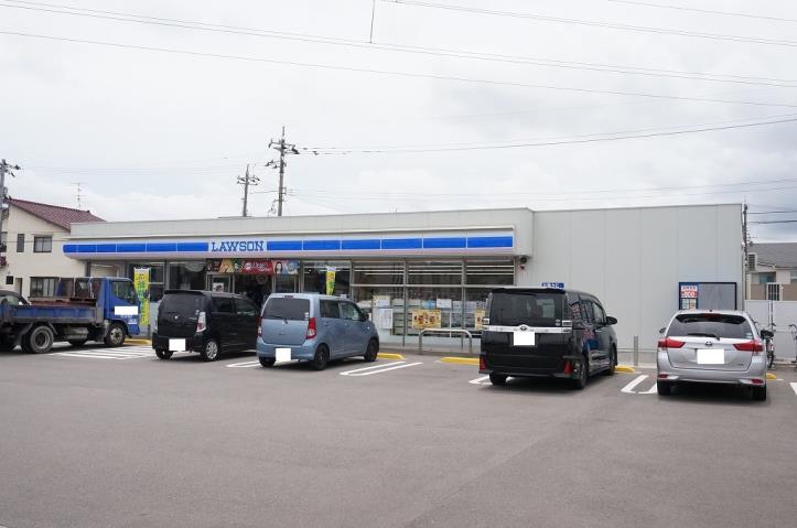 コンビニ　ローソン（コンビニ）まで492m