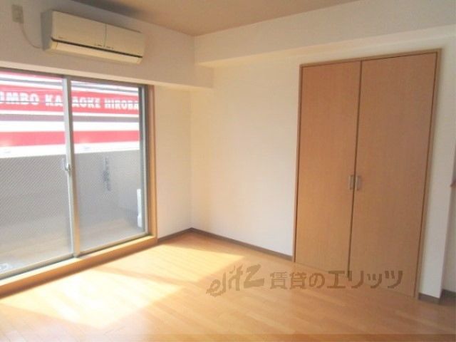 居室・リビング　洋室