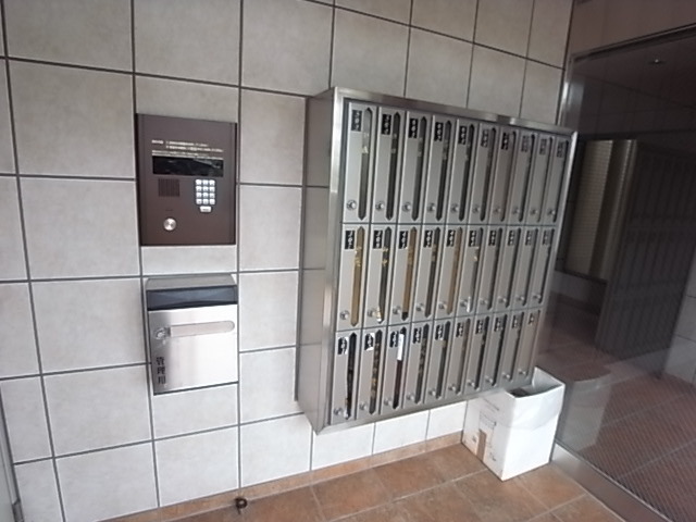 その他共有部分　オートロック完備