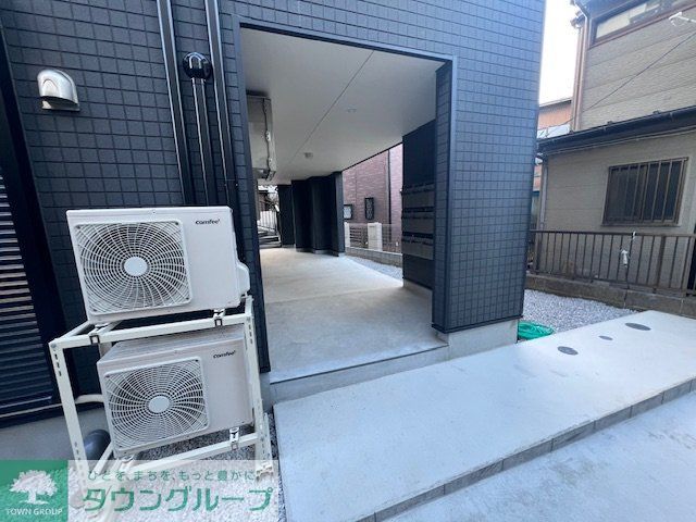 エントランス　エントランス