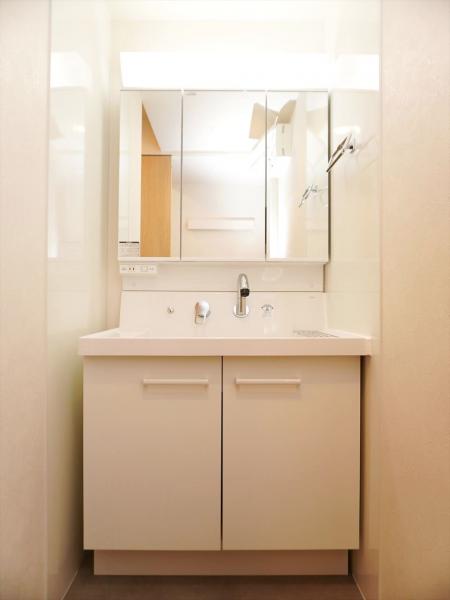 洗面設備　洗面所