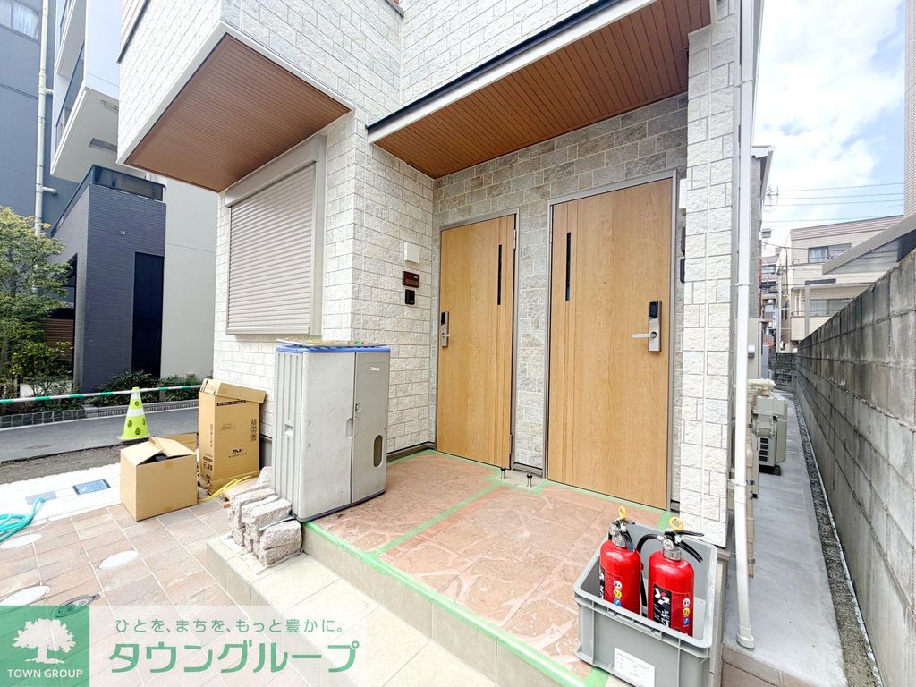 エントランス　★タウンハウジング東京日暮里店取り扱い★