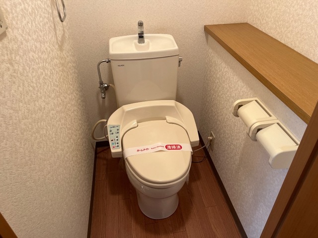 トイレ　シャワー付トイレ