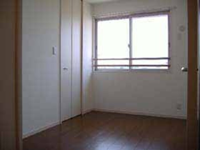 居室・リビング　A201：東側洋室（ウォークインクローゼット）