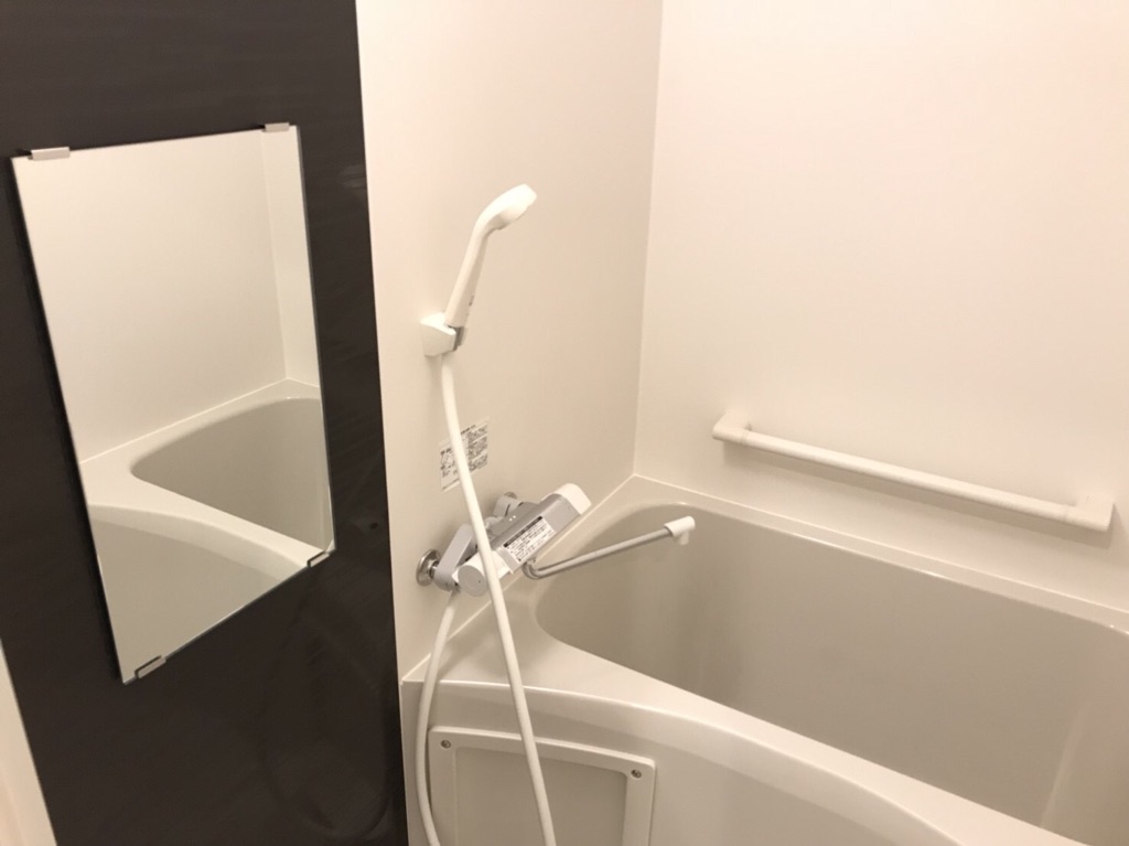 バス・シャワールーム　実際のお部屋と異なる場合がございます。