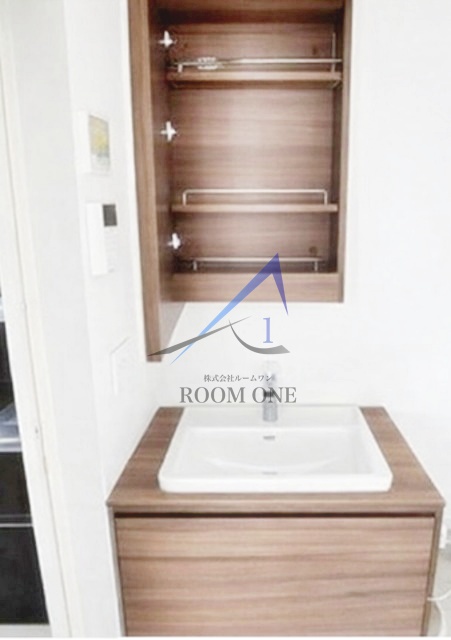 洗面設備　洗面台です。