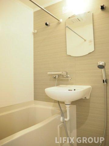 バス・シャワールーム　風呂