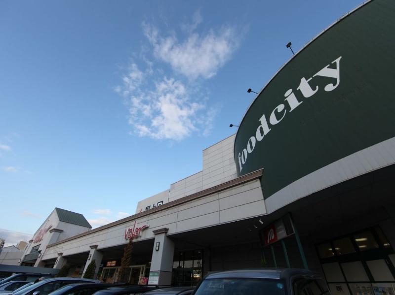 スーパー　バロー 光音寺店（スーパー）まで300m