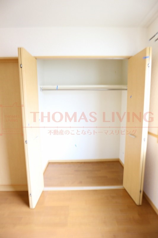 収納　たっぷり入るクローゼットタイプの収納です。