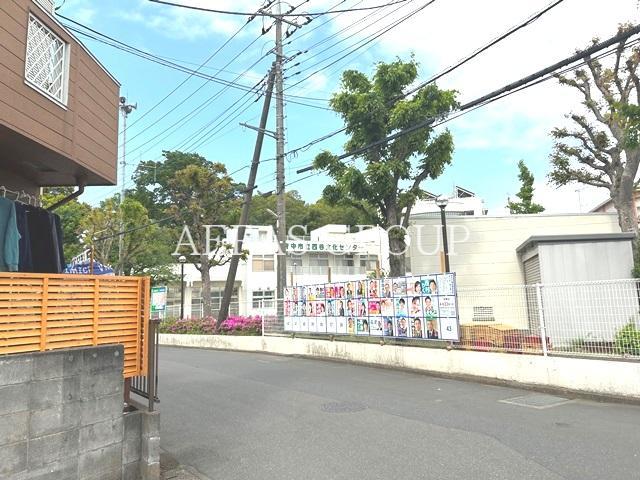 図書館　府中市立四谷図書館（図書館）まで522m