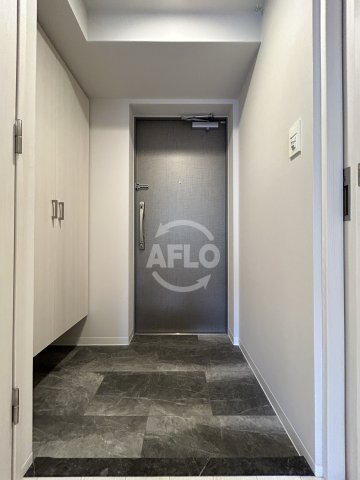 玄関　リヴェント福島　玄関