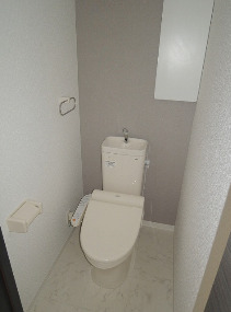 トイレ　コンパクトで使いやすいトイレです