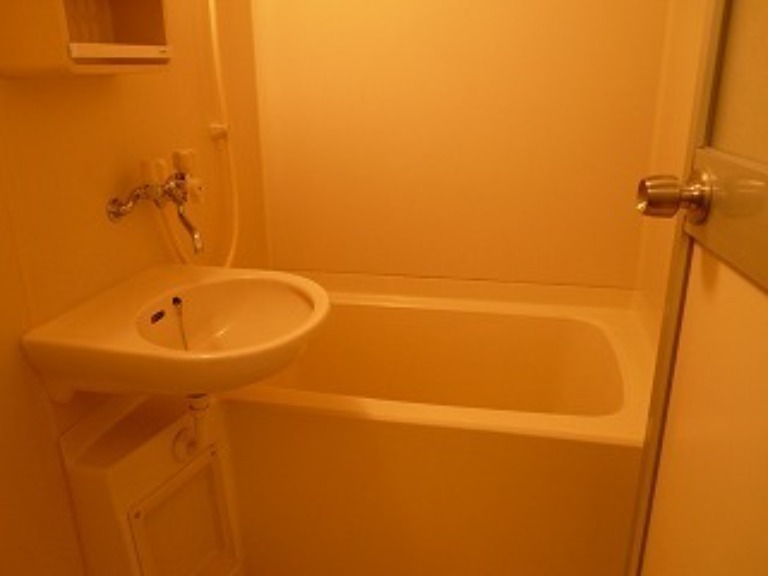バス・シャワールーム　同型タイプ