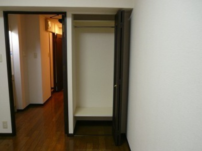 収納　同型タイプ