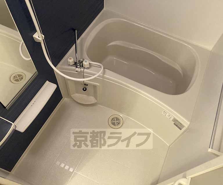 キッチン　ひろびろ作業スペース！