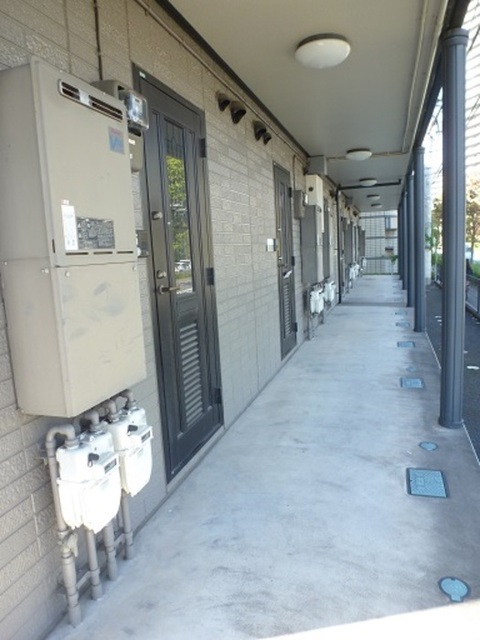 その他共有部分　玄関前