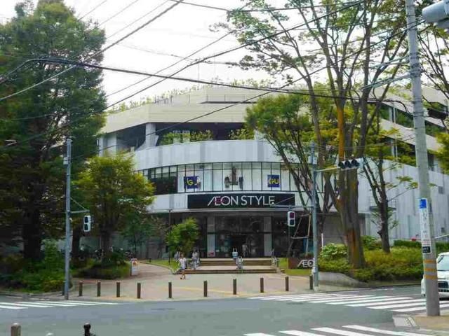 ショッピングセンター　イオンモール（ショッピングセンター）まで900m