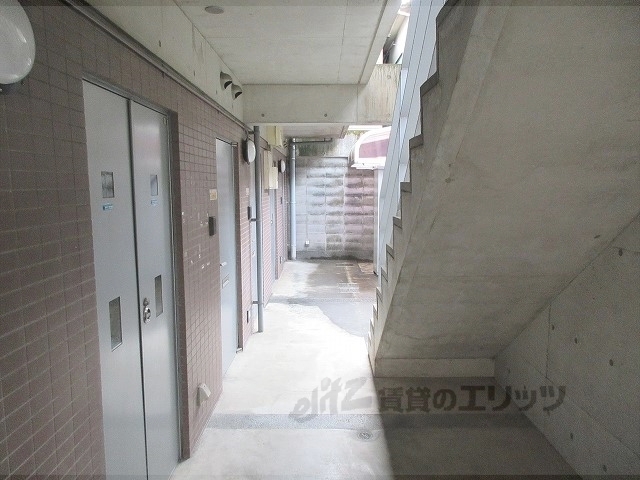 ロビー　ロビー