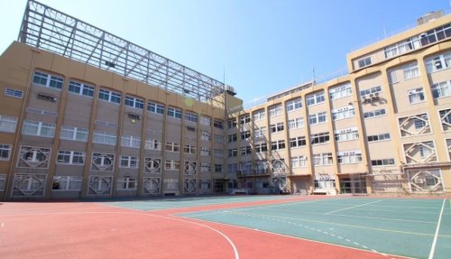 中学校　中央区立日本橋中学校（中学校）まで1099m