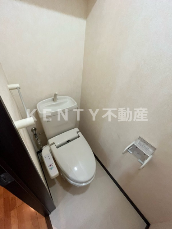 トイレ　トイレもきれいです