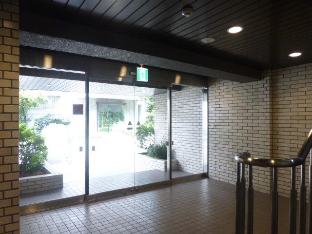 エントランス　エントランス