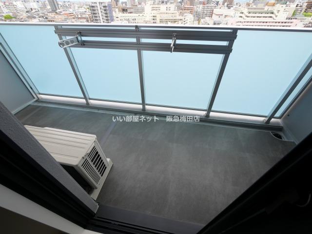 バルコニー　同仕様写真となります。