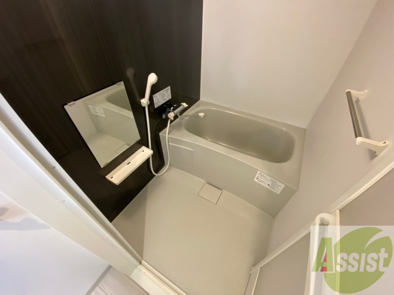 バス・シャワールーム　お風呂です！一日の疲れを癒してくださいね！