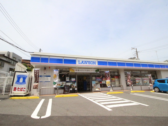 コンビニ　ローソン 港南大久保二丁目店（コンビニ）まで367m