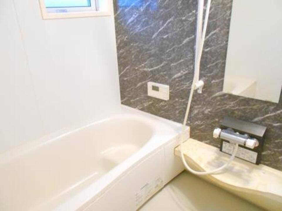 バス・シャワールーム　浴室