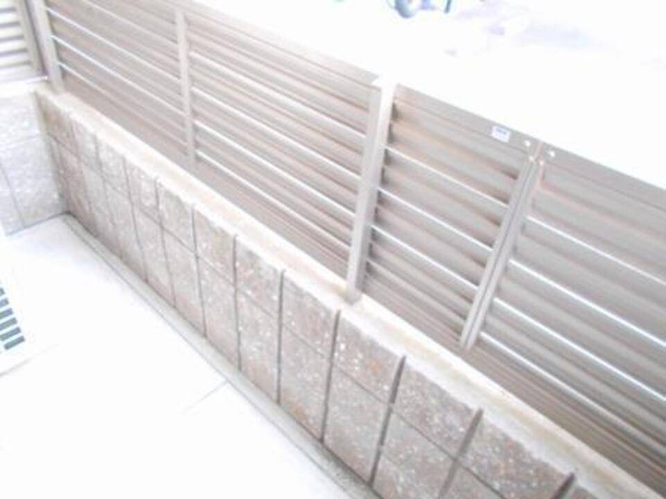 バルコニー　バルコニー