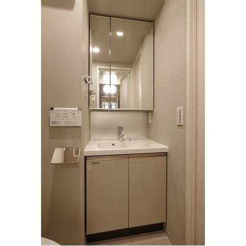 洗面設備　洗面所です