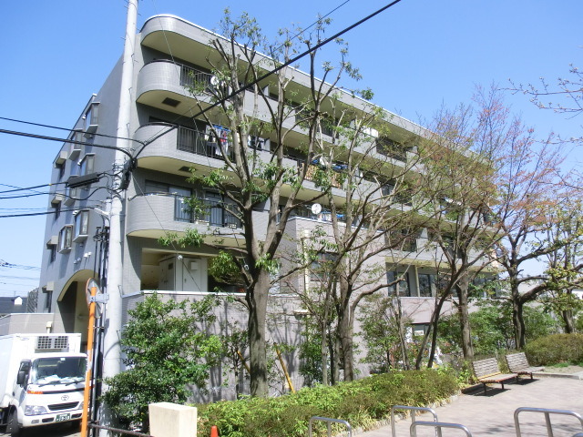 その他　南側公園に面し、日当たり眺望良好！