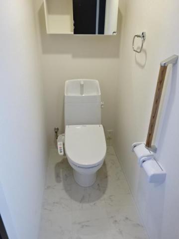 トイレ　シャワー付トイレ（イメージ）