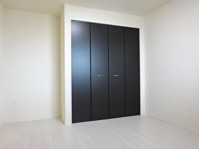 収納　洋室（イメージ）