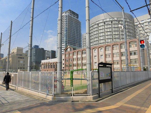 小学校　扇町小学校（小学校）まで890m