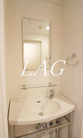 洗面設備　洗面台です。